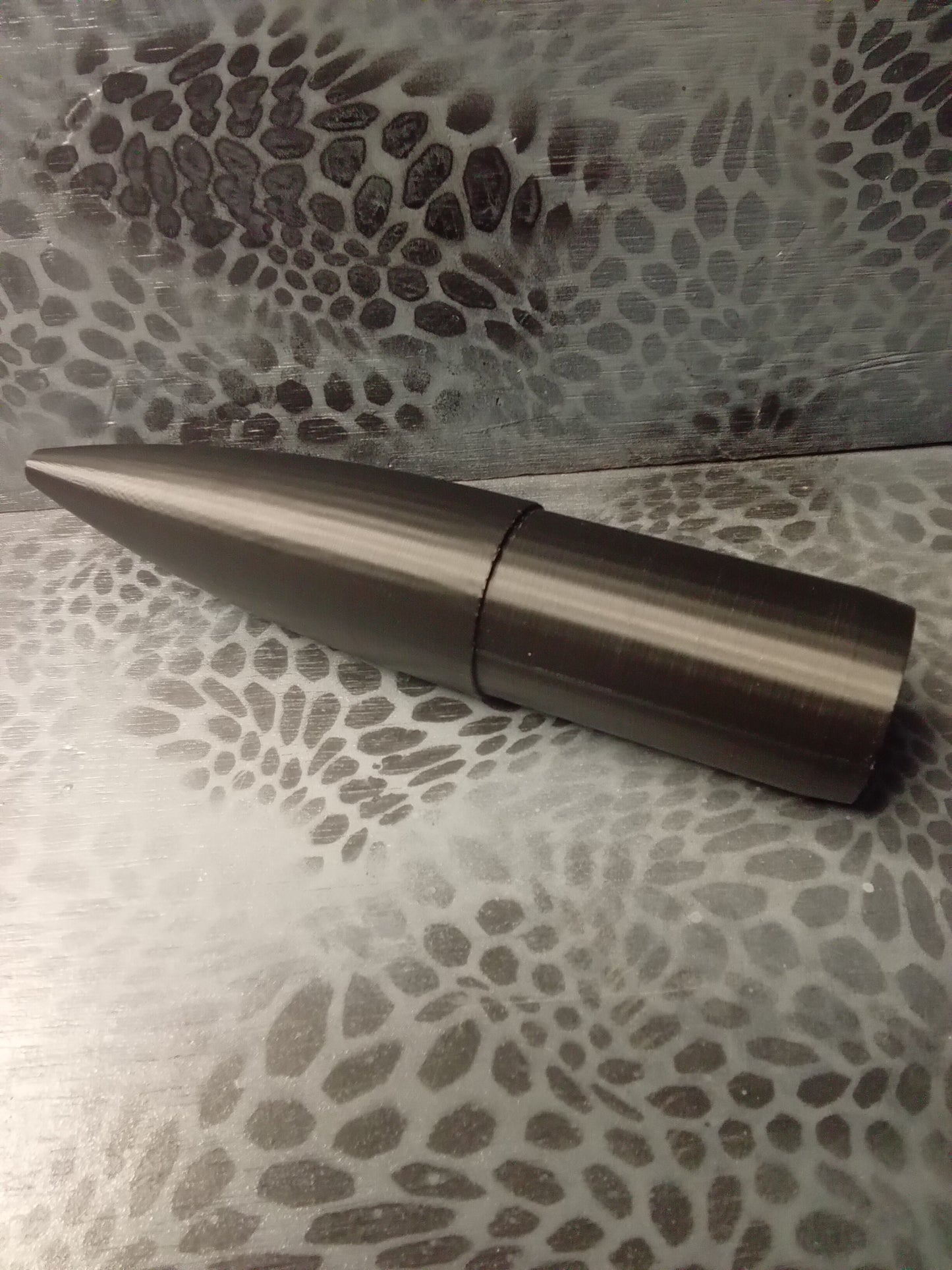 49mm round for 47mm shell black color